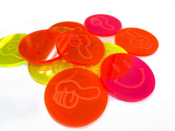 画像3: アクリル製 ゴルフチップマーカー 蛍光色 40mm いいね ピース スマイル 前向きゴルフ (3)